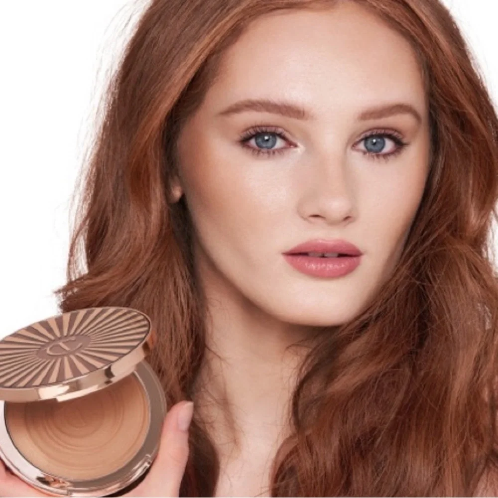 Charlotte Tilbury Beautiful Skin Sun-Kissed Glow Cream Bronzer - Hyaluronic Acid